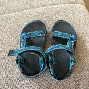 Teva Kids Blue Sandals - size Toddler 7